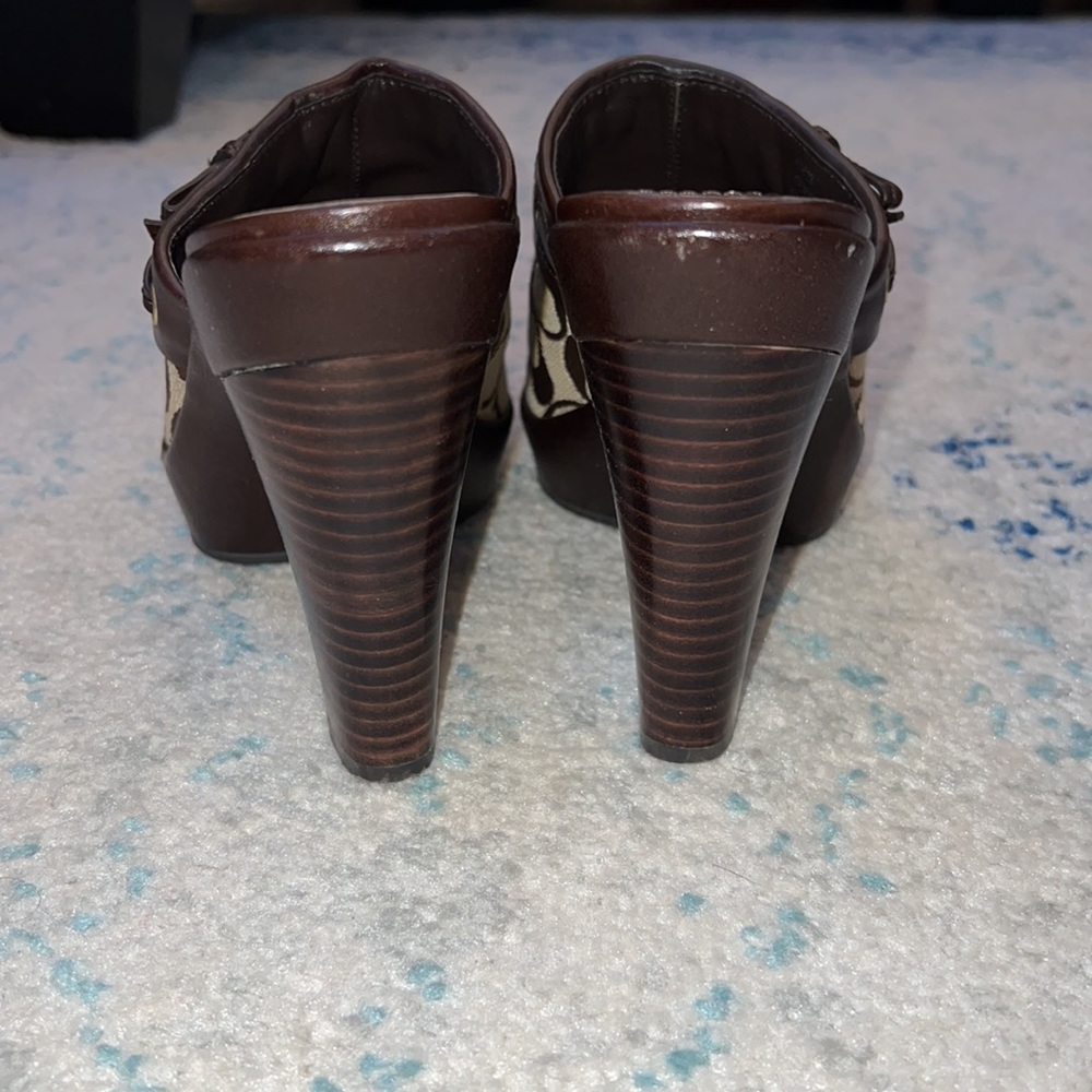 Coach Heeled Shoes - Picture 4 of 5